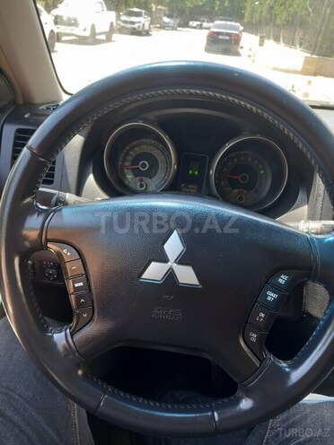 Mitsubishi Pajero 2007, 220,000 km - 3.0 л - Bakı