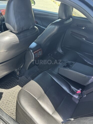 Toyota Camry-8