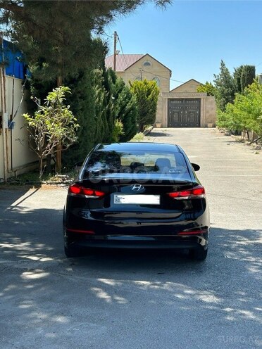 Hyundai Elantra 2016, 90,200 km - 2.0 л - Bakı