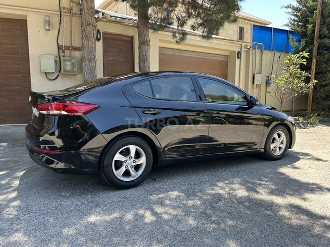 Hyundai Elantra 2016, 90,200 km - 2.0 л - Bakı