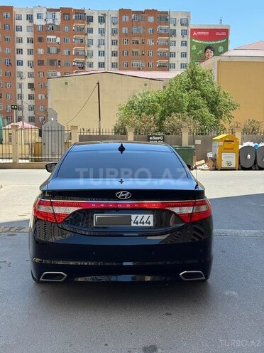 Hyundai Grandeur 2015, 118,000 km - 2.2 л - Bakı