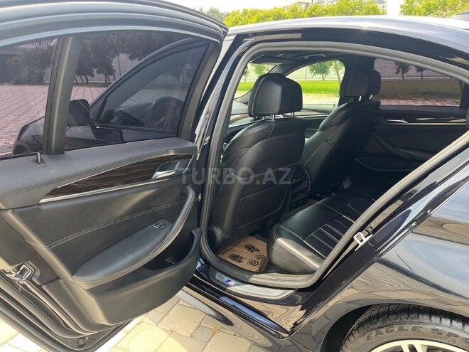 BMW 530-15