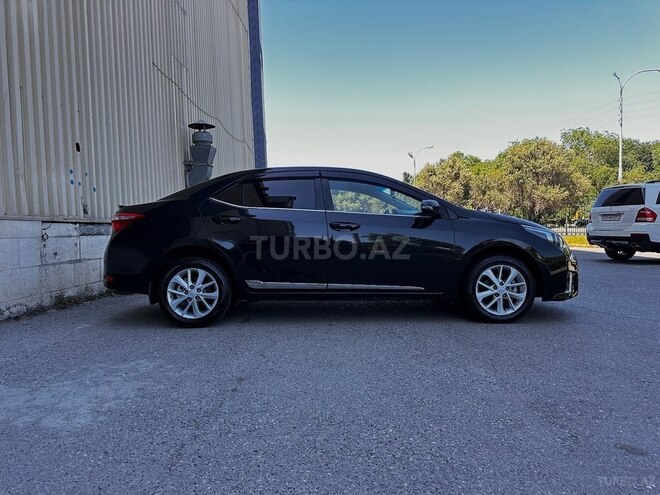 Toyota Corolla 2013, 147,000 km - 1.8 l - Bakı