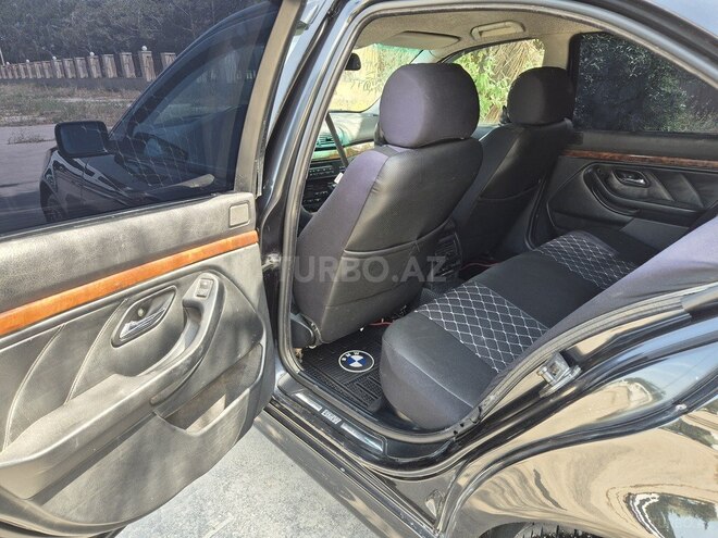 BMW 528 1997, 325,452 km - 2.8 л - Sumqayıt