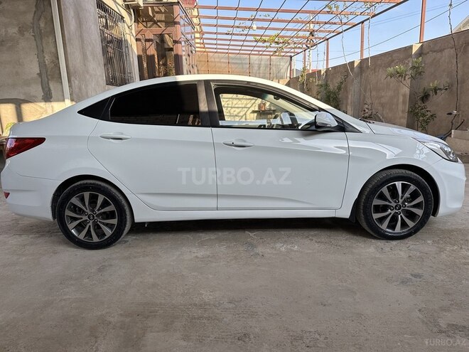 Hyundai Accent 2013, 142,000 km - 1.6 l - Bakı