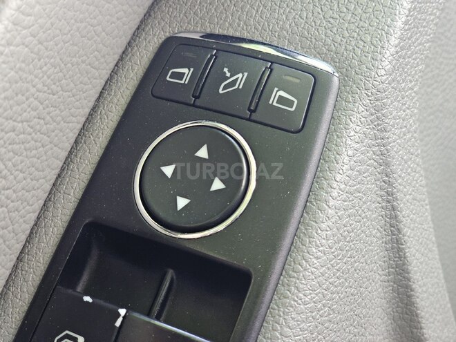 Mercedes C 350 2008, 282,700 km - 3.5 л - Bakı