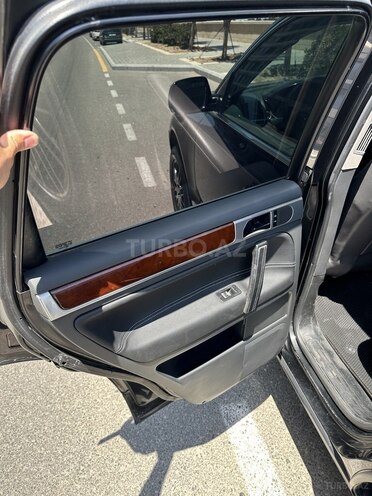 Volkswagen Touareg 2003, 256,800 km - 3.2 l - Bakı
