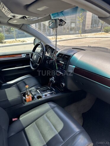 Volkswagen Touareg 2003, 256,800 km - 3.2 l - Bakı