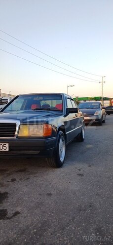 Mercedes 190 1993, 325,000 km - 2.0 л - Bakı