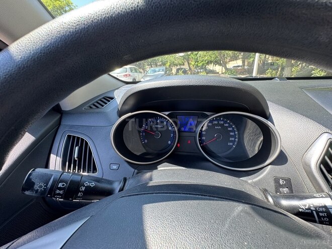Hyundai ix35 2013, 72,000 km - 2.0 l - Bakı