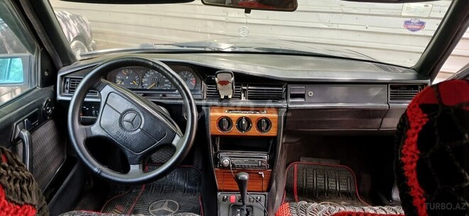 Mercedes 190 1993, 325,000 km - 2.0 л - Bakı
