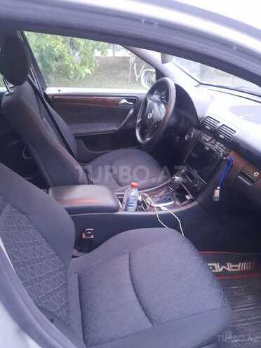 Mercedes C 220 d 2003, 380,000 km - 2.2 l - Bakı