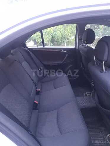 Mercedes C 220 d 2003, 380,000 km - 2.2 l - Bakı