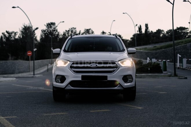 Ford Escape 2017, 165,000 km - 2.0 l - Bakı
