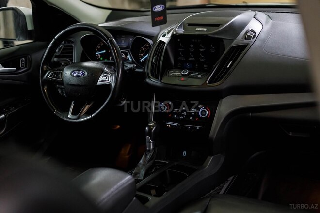 Ford Escape 2017, 165,000 km - 2.0 l - Bakı