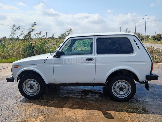 LADA (VAZ) Niva 2009, 258,000 km - 1.7 л - Saatlı