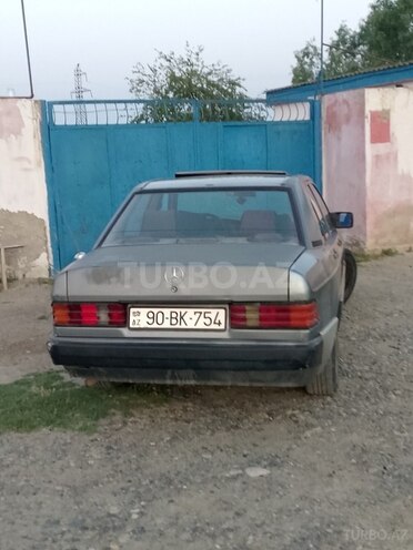 Mercedes 190 1989, 479,992 km - 2.3 l - Sabirabad