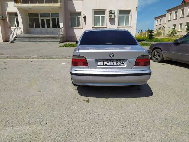 BMW 525 1995, 500,000 km - 2.5 l - Bakı