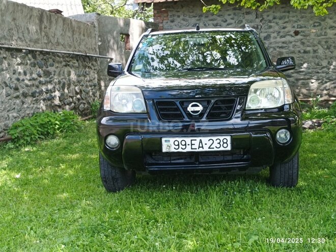 Nissan X-Trail 2003, 300,005 km - 2.0 l - Zaqatala
