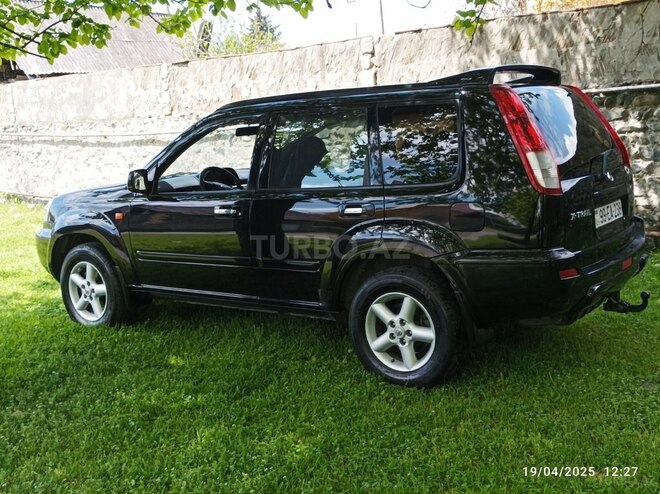 Nissan X-Trail 2003, 300,005 km - 2.0 l - Zaqatala