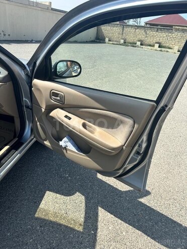 Nissan Sunny 2005, 323,000 km - 1.6 l - Sumqayıt