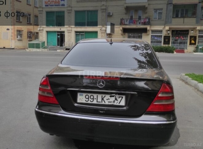 Mercedes E 220 d 2005, 390,000 km - 2.2 l - Bakı