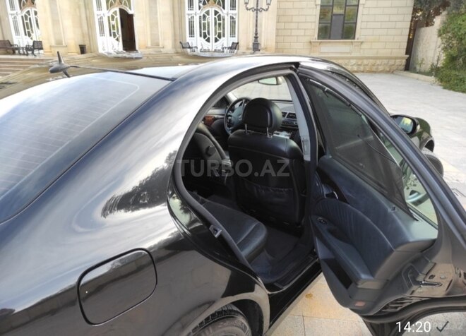 Mercedes E 220 d 2005, 390,000 km - 2.2 l - Bakı