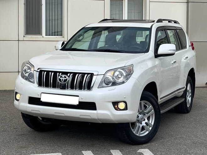 Toyota Land Cruiser Prado 2011, 180,000 km - 4.0 l - Bakı