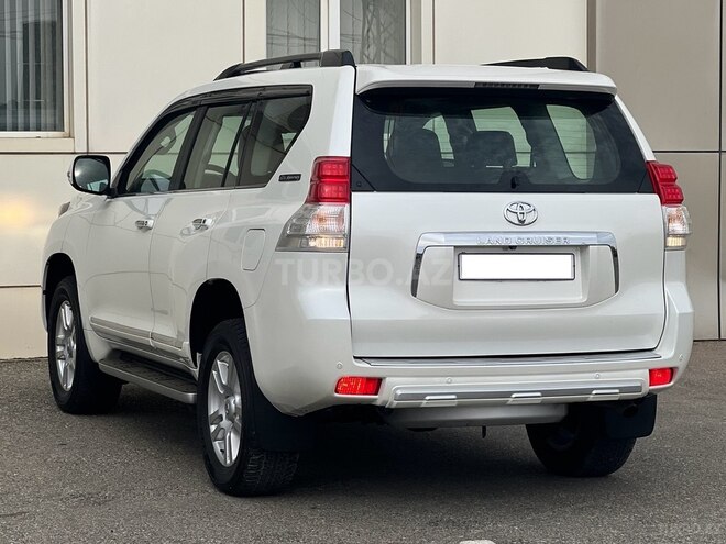 Toyota Land Cruiser Prado 2011, 180,000 km - 4.0 l - Bakı