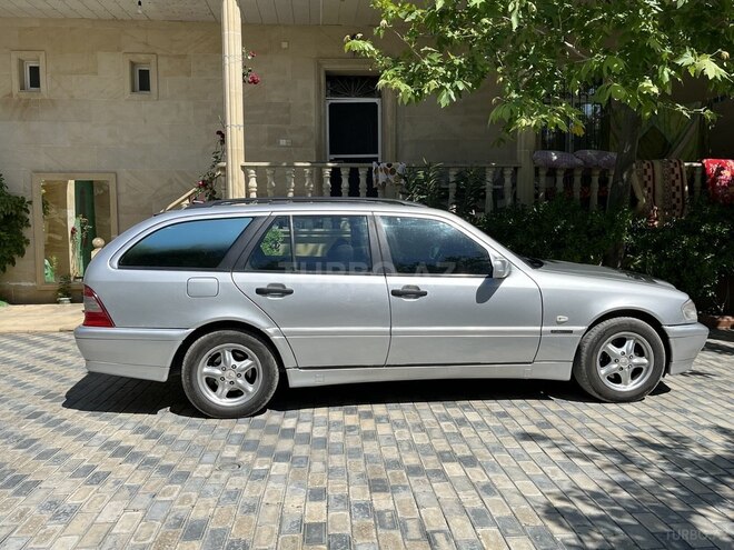 Mercedes C 220 d 2000, 556,341 km - 2.2 l - Sumqayıt