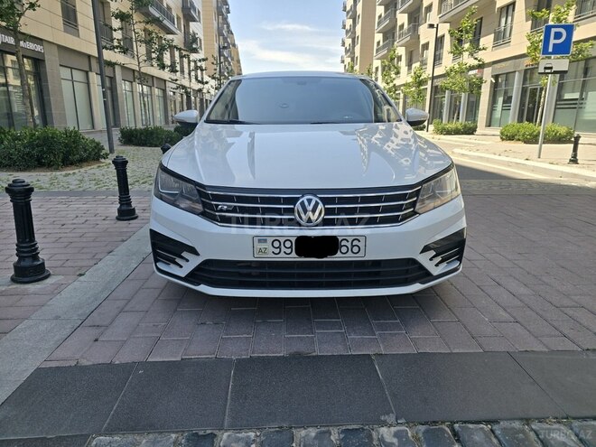 Volkswagen Passat 2016, 221,000 km - 1.8 l - Bakı
