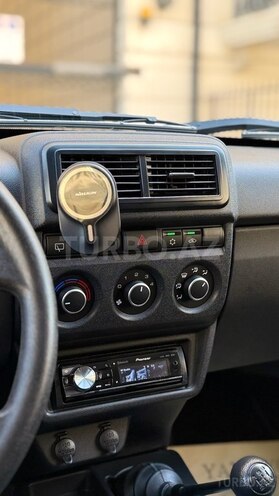 LADA (VAZ) Niva-12