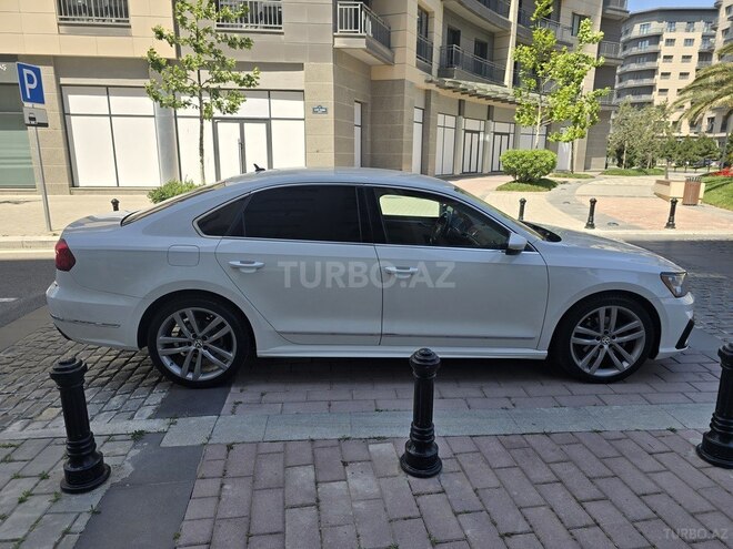 Volkswagen Passat 2016, 221,000 km - 1.8 l - Bakı