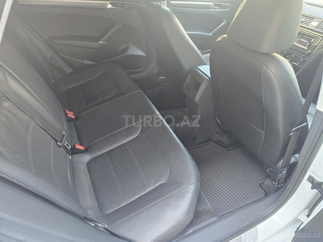 Volkswagen Passat 2016, 221,000 km - 1.8 l - Bakı