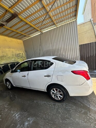 Nissan Sunny 2012, 423,000 km - 1.5 л - Bakı