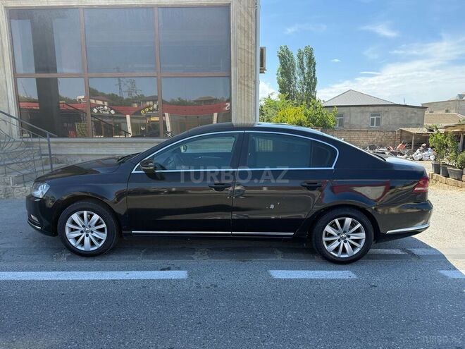 Volkswagen Passat 2011, 288,000 km - 1.8 l - Bakı