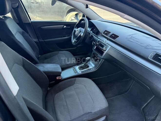 Volkswagen Passat 2011, 288,000 km - 1.8 l - Bakı