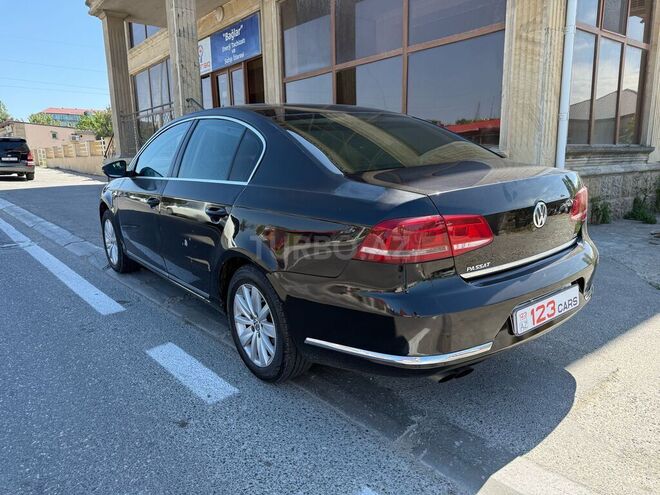 Volkswagen Passat 2011, 288,000 km - 1.8 l - Bakı