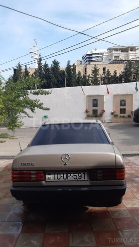 Mercedes 190 1988, 389,000 km - 2.0 l - Bakı