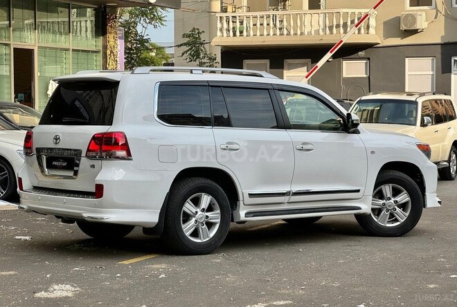 Toyota Land Cruiser 2012, 185,000 km - 4.6 l - Bakı