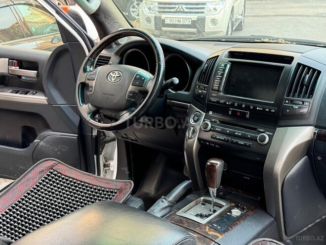 Toyota Land Cruiser 2012, 185,000 km - 4.6 l - Bakı