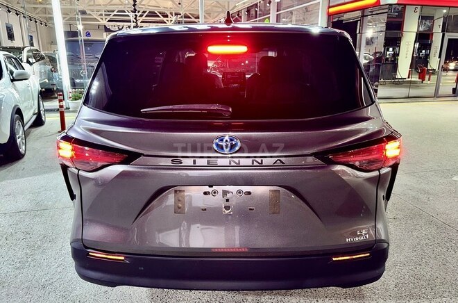 Toyota Sienna 2021, 84,000 km - 2.5 l - Bakı