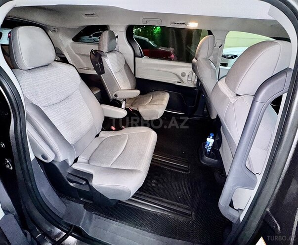 Toyota Sienna 2021, 84,000 km - 2.5 l - Bakı