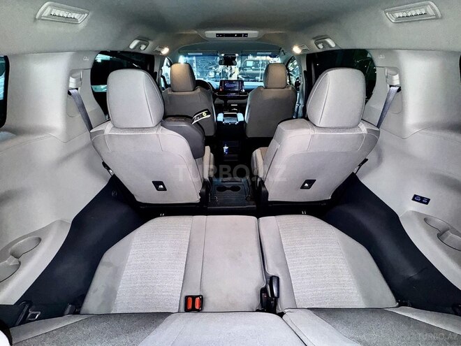 Toyota Sienna 2021, 84,000 km - 2.5 l - Bakı