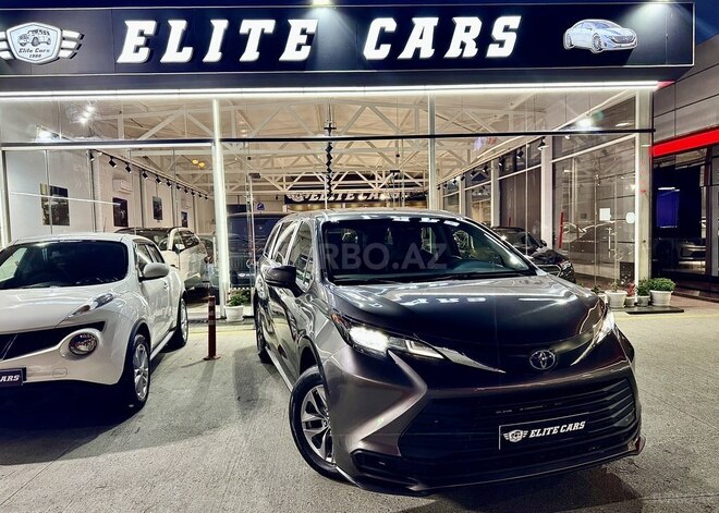 Toyota Sienna 2021, 84,000 km - 2.5 l - Bakı