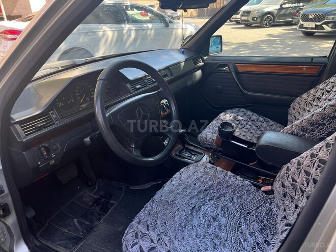 Mercedes E 200 1993, 440,700 km - 2.0 l - Bakı