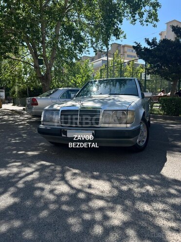 Mercedes E 200 1993, 440,700 km - 2.0 l - Bakı
