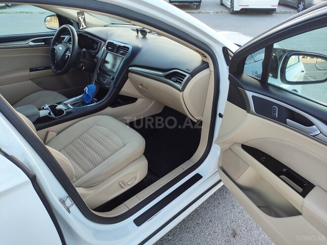 Ford Fusion (North America) 2015, 281,635 km - 1.5 l - Bakı