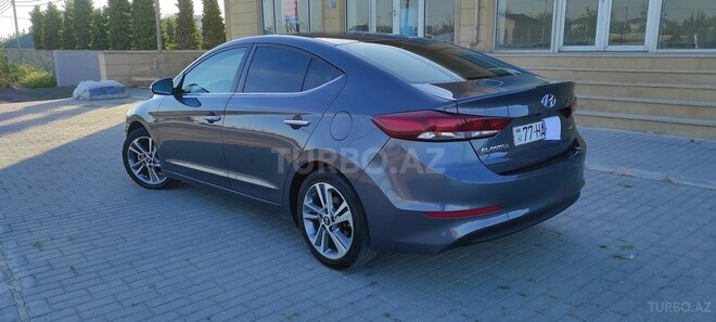 Hyundai Elantra 2018, 155,000 km - 2.0 л - Bakı