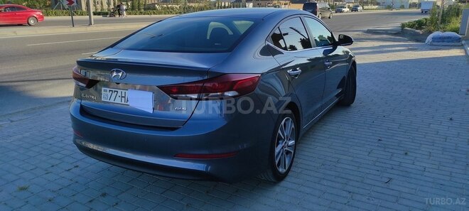 Hyundai Elantra 2018, 155,000 km - 2.0 л - Bakı